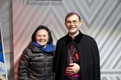 Gratulationsschlange / Erzdiözese Wien/ Schönlaub, Stephan Schönlaub